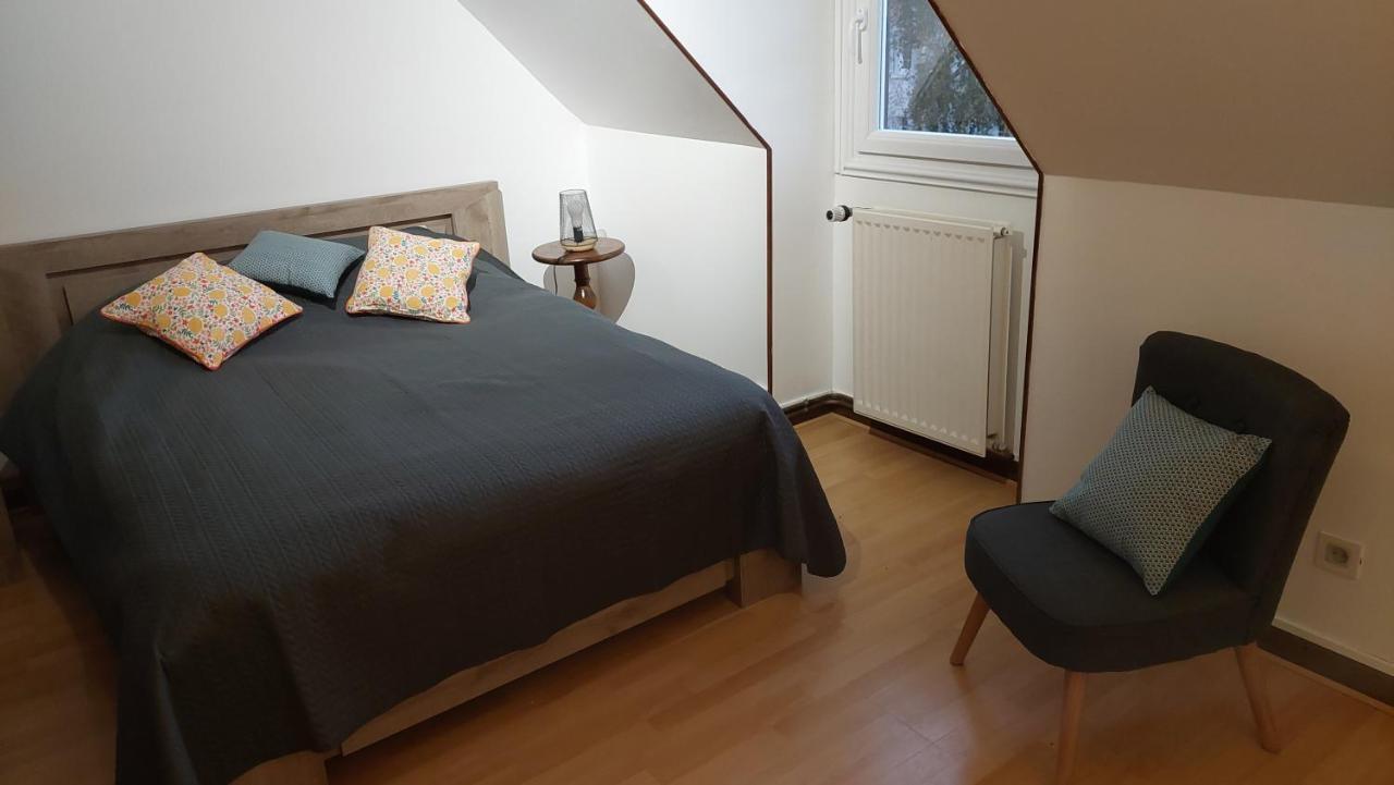 Colette Alain Maxime Bed & Breakfast Lapalisse Eksteriør bilde